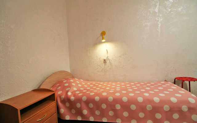 Petrovskie Na Geroyev 4  VdokhnovenieApartments