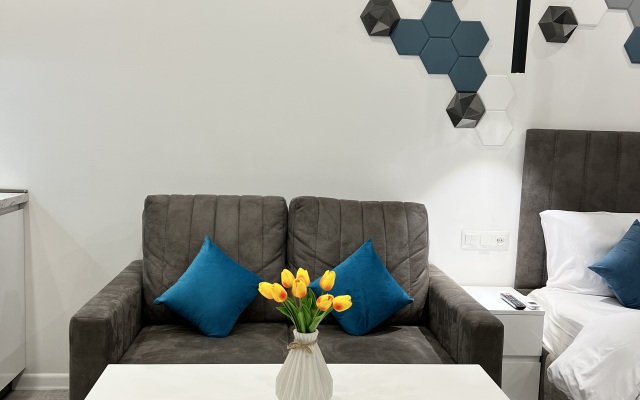 Stylish Apt In The City Center Apartments