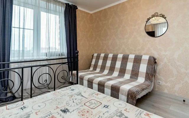 Na Ulitse Zhukova 17b Apartments