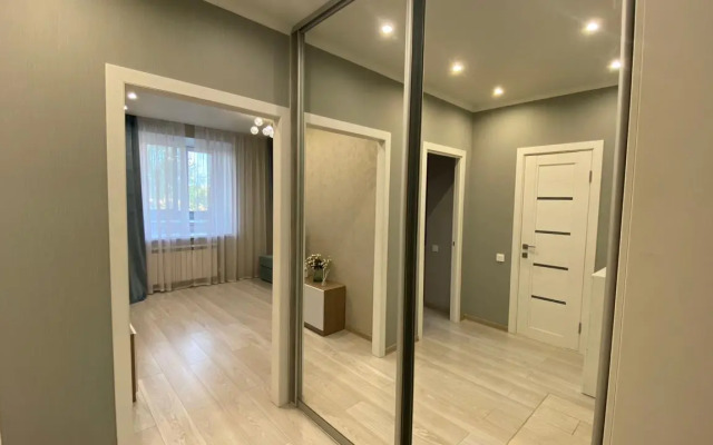 Odnokomnatnaya 45m2 Flat