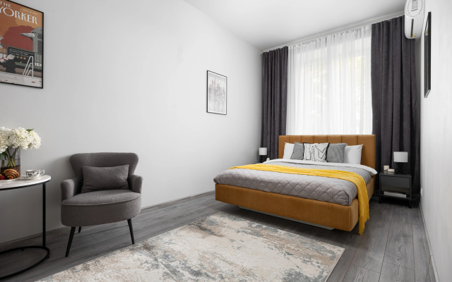 Квартира GM Apartments с видом на Набережную и Котельническую высотку