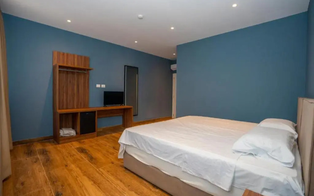 LODI Hotel