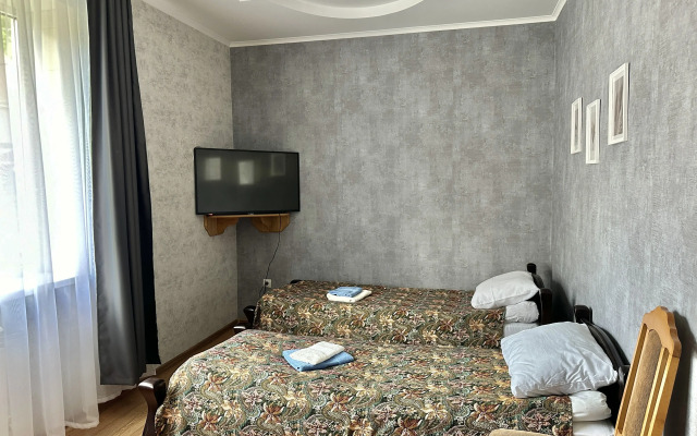 Квартира ArtHouse Dombay 3