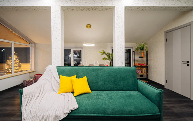 Hitrovo Private House