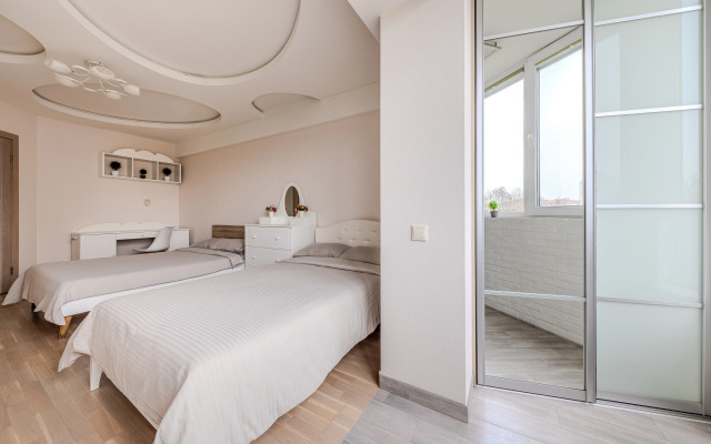 Kvartira uyutnaya i prostornaya s parkingom