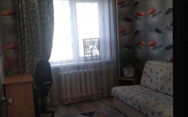 3-Kh Komnatniye Apartment