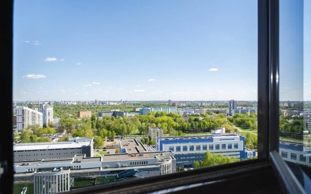 Apartments S Zakhvatyvayuschim Vidom Na Prospekt Dzerzhinskogo
