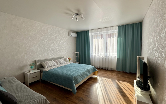 Na Mayskoy Flat