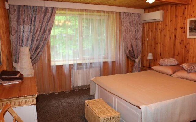 Гостевой дом Зобовские дачи