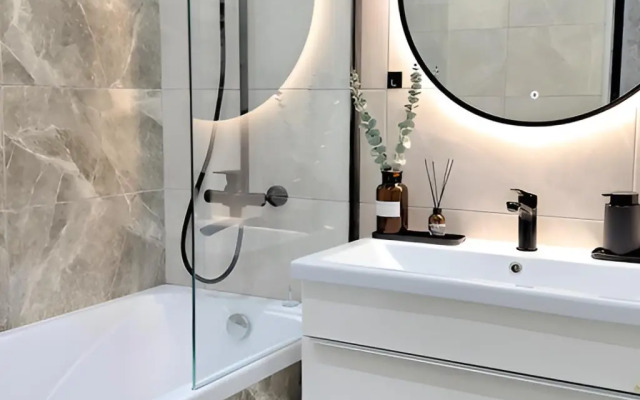 1k Novaya Posutochno Pr Rossiyskiy Flat