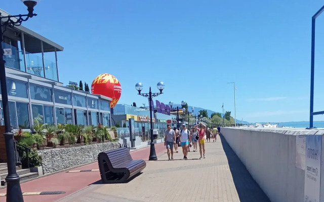 Dzhungli U Morya Apartments