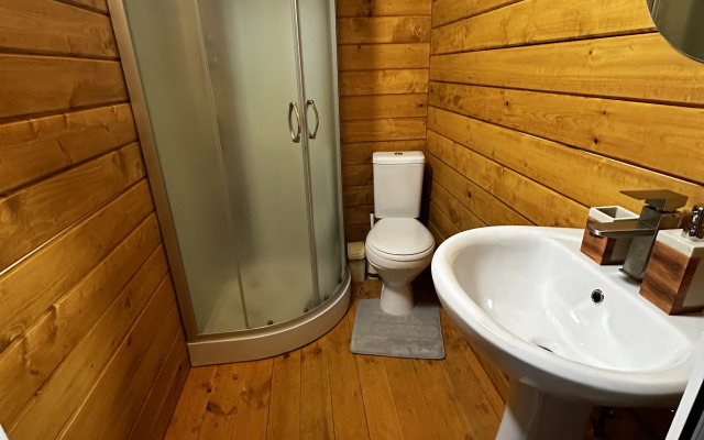 Amza Guest house