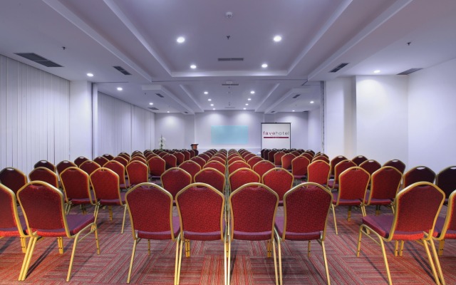 Favehotel Sudirman, Pekanbaru Hotel