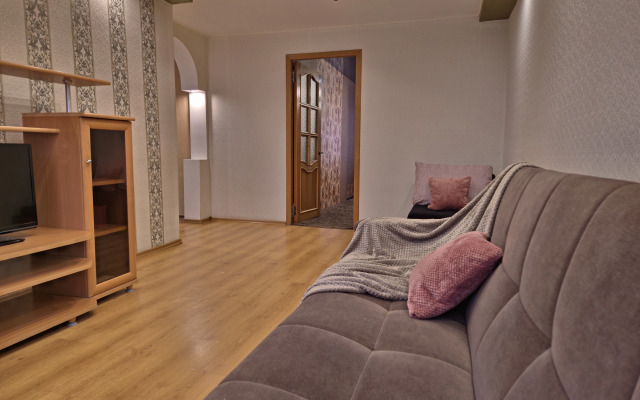 Квартира 3-х комнатная Заславского 17