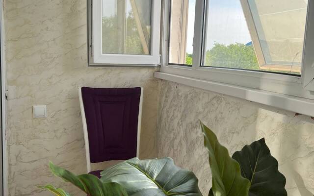 2 na Prospekte Kunaeva 7 Apartments