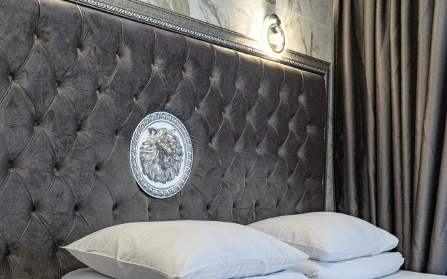 Dvukhmestnye  S Vidom Na Aerariy Apartments