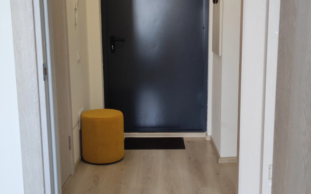 Yevrodvushka v Novom Zhk Malakhit Flat