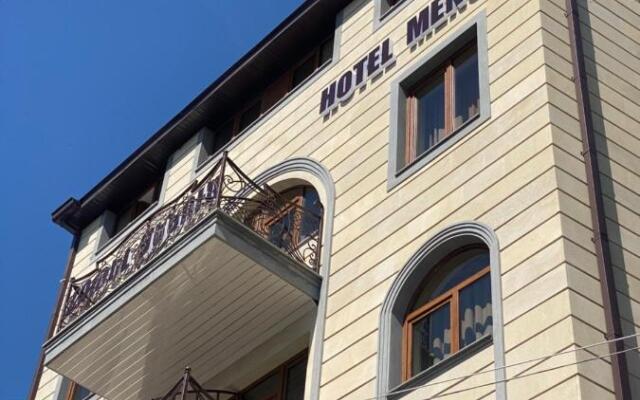 Menua Hotel