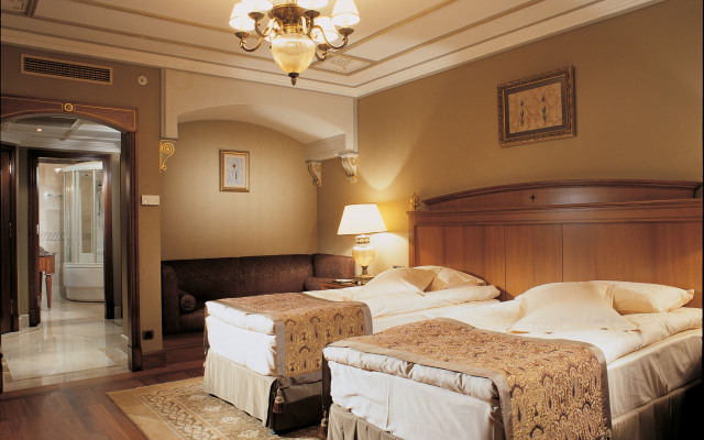 The Central Palace Taksim Hotel