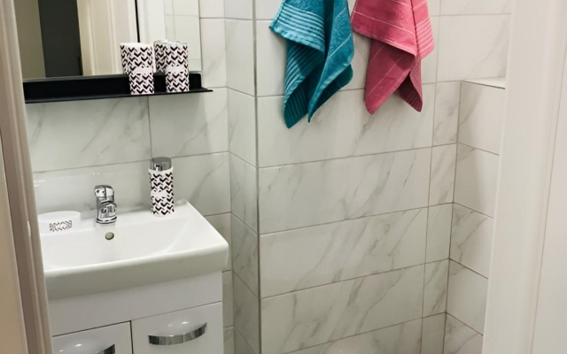 Shale Pribrezhny (1) Apartment