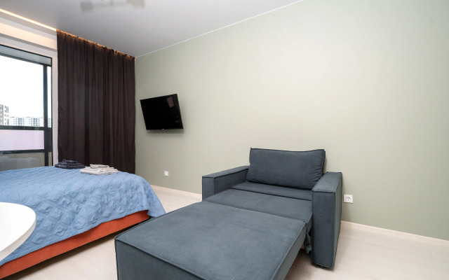 Stilnaya Studiya S Novym Remontom Flat