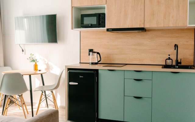 S Sovremennym Dizaynom Studiya + Spalnya Flat