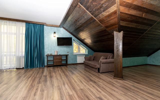 Отель Крокус