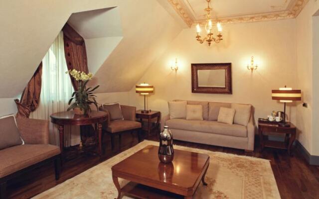 Palazzo Donizetti Hotel