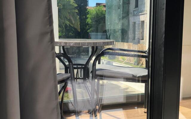 Zolotoj Treugolnik Sochi Apart-Hotel (Premium)