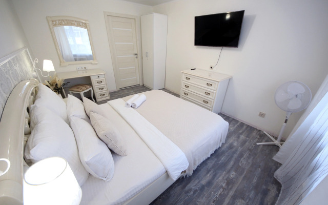 Квартира на Свердлова 79А NiceAparts