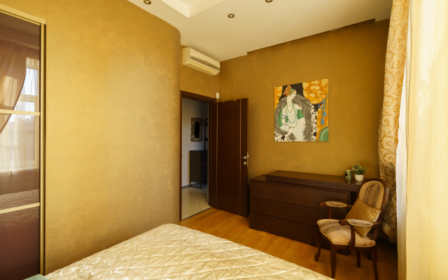 Апартаменты Элегантная квартира с камином