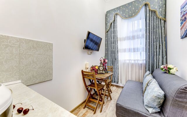 Апартаменты на набережной Обводного канала 4