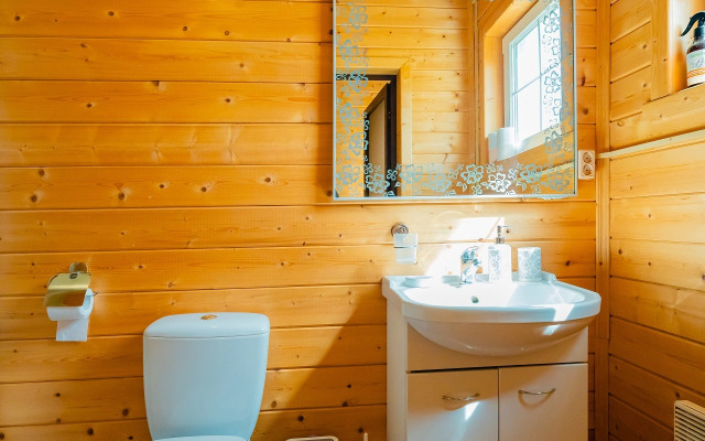 Частный дом на берегу озера Плещеево 57А