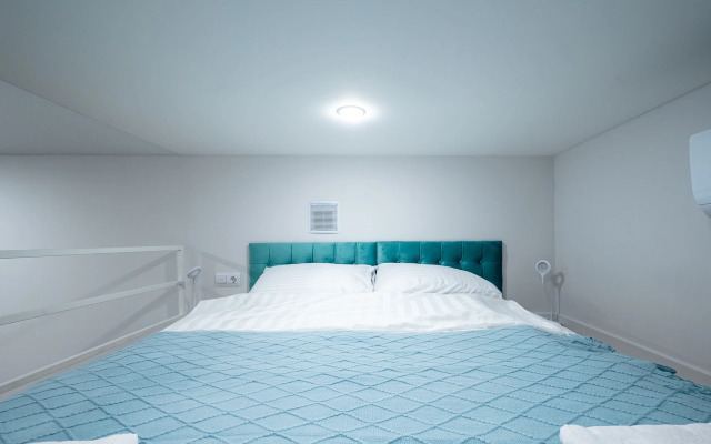 Апартаменты двухуровневые на Коломенской