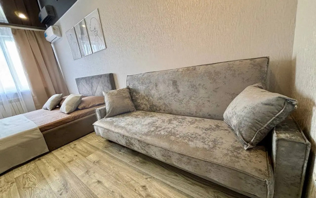 V Tsentralnom Rayone Goroda Kurska Flat