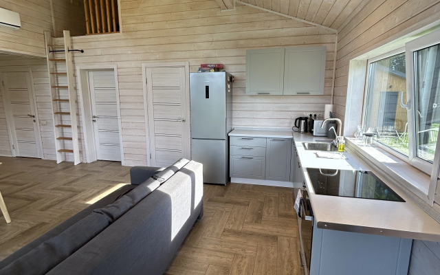 Частный Дом на Улице Плещеевская 80А