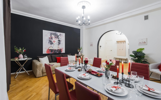 Квартира GM Apartments Пятикомнатная у Кремля и Красной Площади