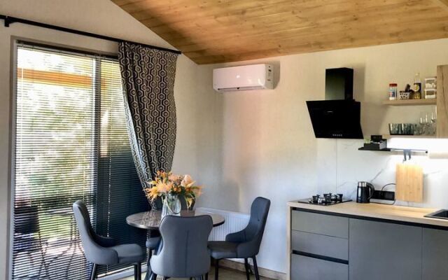 Na Lugovom 42m u reki v centre Zvenigoroda Private House