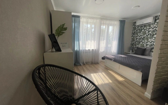 Avtorskie s sezonnym bassejnom  Apartments