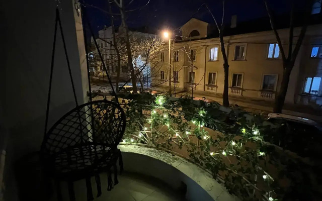 V Tsentre Goroda Flat