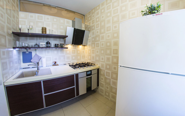 V Literaturnom Rayone Omska Flat