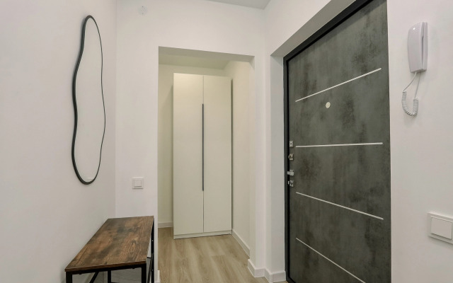 Odnokomnatnaya 50 M²  9/24 Etazh Flat