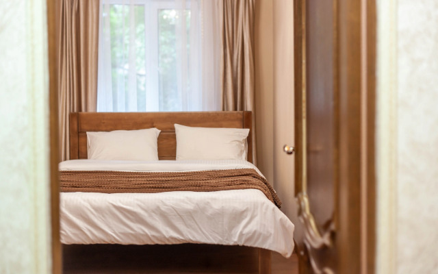 Квартира Уютная Трехкомнатная Квартира в Кисловодске