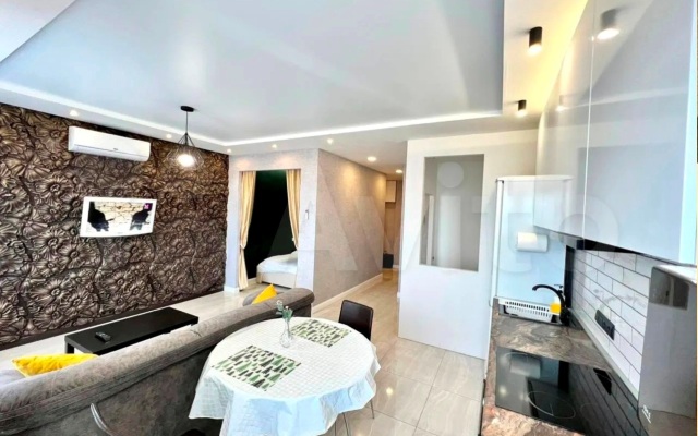 Апартаменты ИннХоум Sky Studio 15 этаж