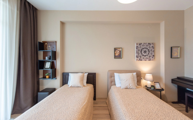 Dlya Semyi v Komplekse s Detskoy Ploschadkoy Apartments