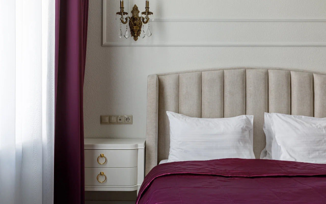 Brosko Moscow Hotel