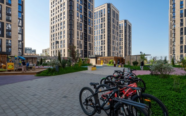 Yevrodvushka S Potryasayuschim Vidom Na Gorod Flat