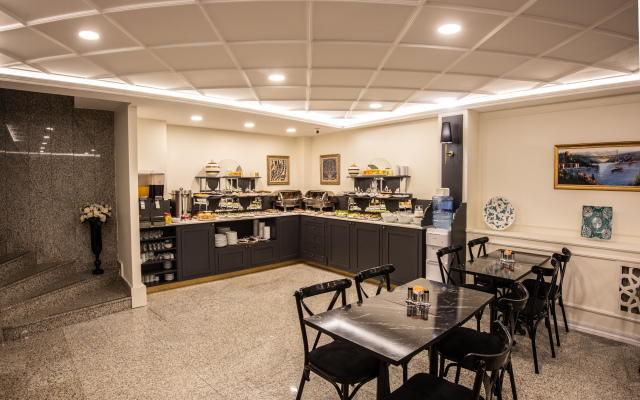 Royal Bosphorus Hotel Spa & Hamam
