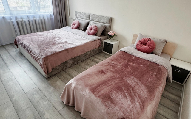 Квартира 3-х Комнатная на  Интернациональной 51