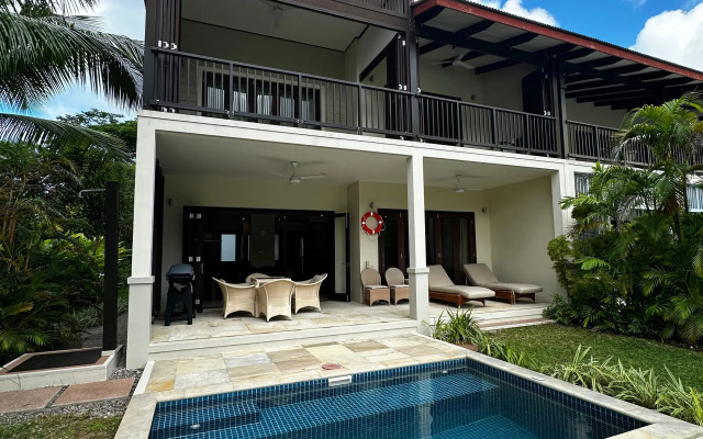 Spas Eden Island Villa